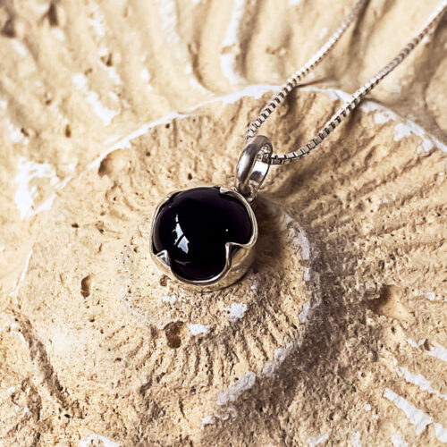 Midnight Curves Black Onyx Pendant Necklace by INIZI